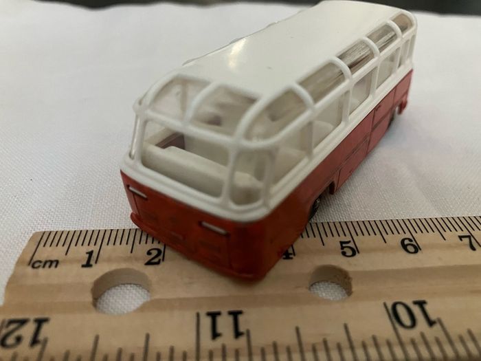 Matchbox 68. Mercedes coach. Black solid wheels