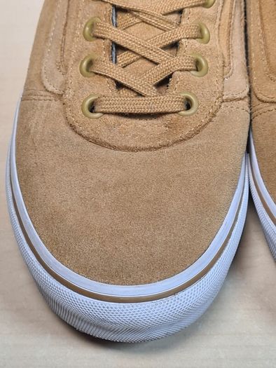 boys junior VANS SK8 HI MTE trainers SKATE SHOES hi tops beige mustard Size UK 5.5 EU 38.5