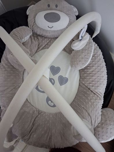 baby  bouncer and play Gym