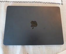 MacBook Air M2 13 8GB 256GB Midnight 100p Battery 43 Cycles