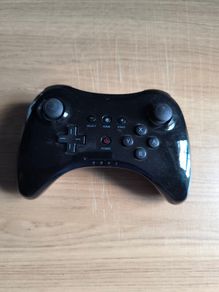 Nintendo Wii U Pro Controller