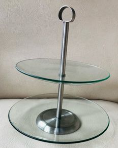 Serving stand