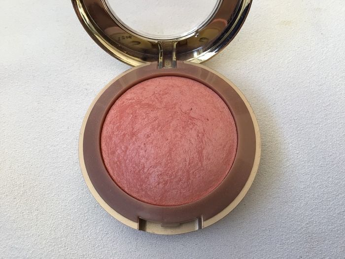 Milani Baked Powder Blush in 05 Luminoso
