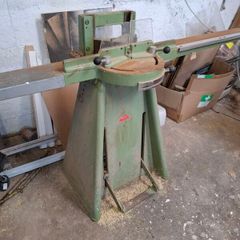 picture framing equipment
