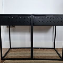 2x bedside tables