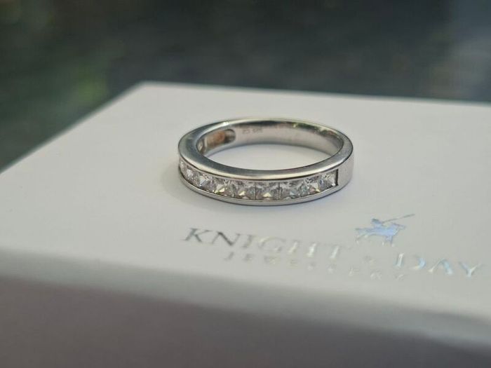 Stunning stamped 925 Sterling Silver Ladies Eternity Ring