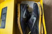Nike Livestrong Runners