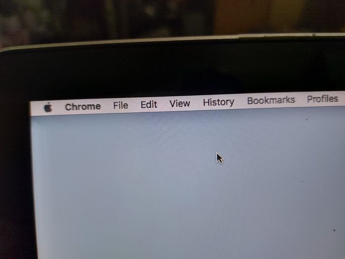 Apple MacBook Pro Model A1278, macOS High Sierra, Intel Core i5, 2.3GHz, 16GB Ram, 128GB SSD, Keyboard issues