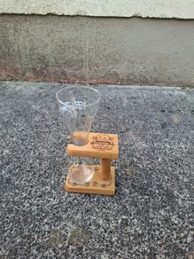 Kwak belgian beer glass possible to post