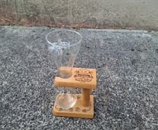 Kwak belgian beer glass possible to post