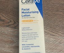 CeraVe AM Facial Moisturising Lotion SPF50 with UV Protection and 3 essential Ceramides & Vitamin E for Normal to Dry Skin 52ml