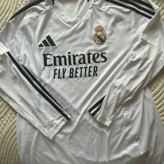 Real Madrid Long Sleeve 2024/25 XL Jersey