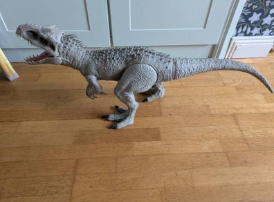 Jurassic world colossal indominus rex