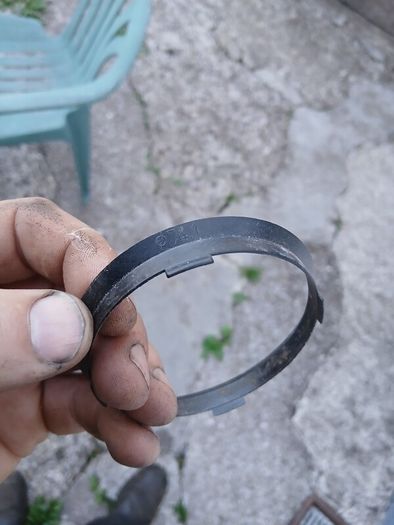 bmw wheel spigot rings,gaskets,glovebox hinges