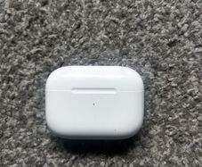 2nd Gen AirPod Pros Case