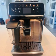 Philips 5400 Series LatteGo Fully Automatic Coffee Machine (EP5447/90) + Extras