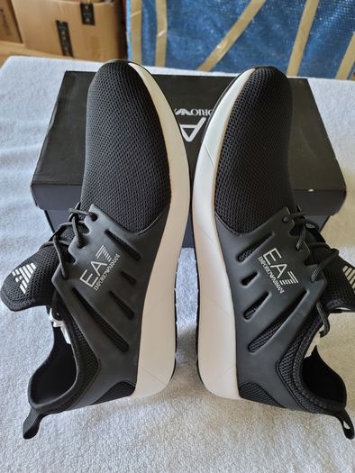 Rare Emporio Armani EA7 Men's Brand New Racer Trainers Size 11 Sold Out Everywhere in Size 11