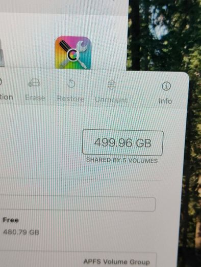 2019 MacBook Pro A1990 15" Touchbar Intel Core (i9-9880H) 32GB RAM 512GB SSD (Battery Cycle: 190)