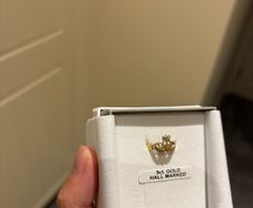 9ct gold Claddagh ring