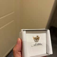 9ct gold Claddagh ring