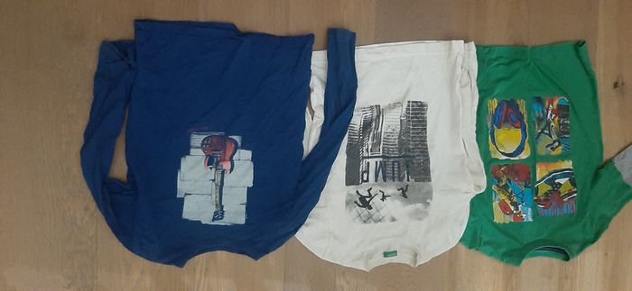 8 x Boys long sleeve t shirts (Approx 8 - 12 years)