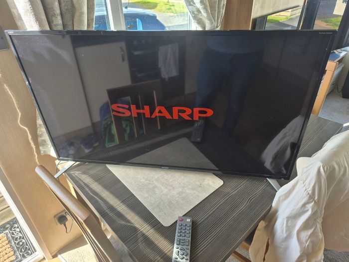 Smart TV by Sharp 42 inch