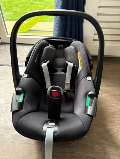 Maxi-Cosi Pebble 360 i-Size car seat