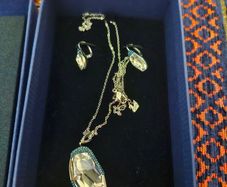 Swarovski set