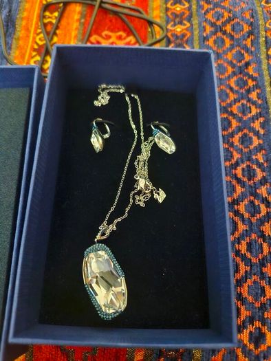 Swarovski set