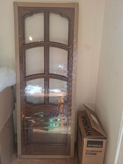 Deanta door walnut