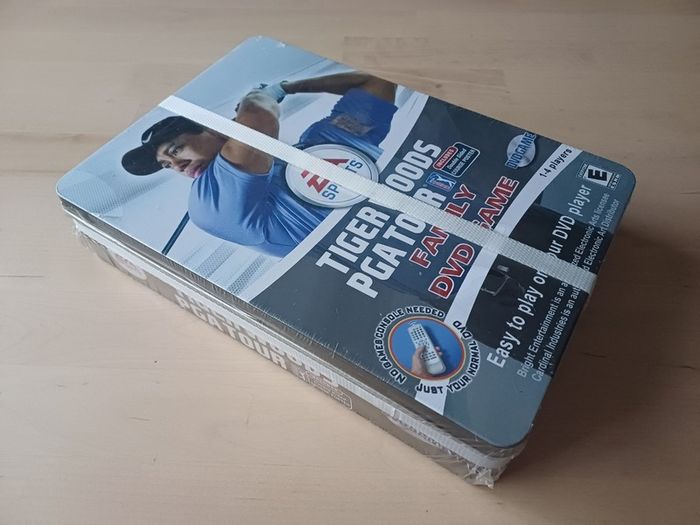 Tiger Woods PGA Tour Family DVD Player Golf Game NEW