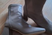 Ankle Boots .. Size: 4UK