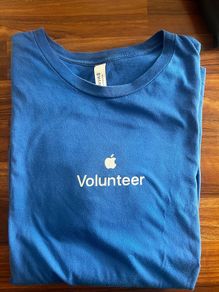 APPLE Volunteer shirt