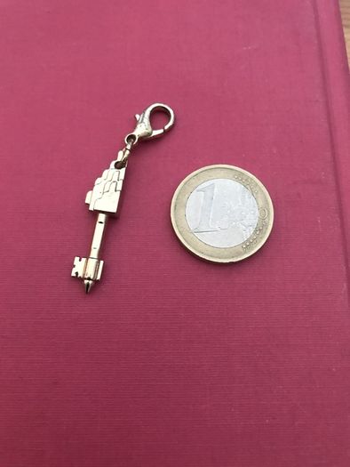 Small Key Shaped Item - See Photos