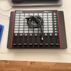 Akai apc mini mk2