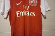 Arsenal Jersey. Official Nike Arsenal Mens Home Jersey From Season 2011 / 2012. Authentic Original From The Time. Not A Modern Day Remake.