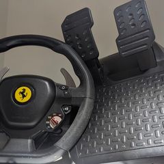 Thrustmaster T80 RW Ferrari 488 GTB Set