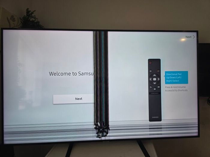 Samsung TV 65 inches