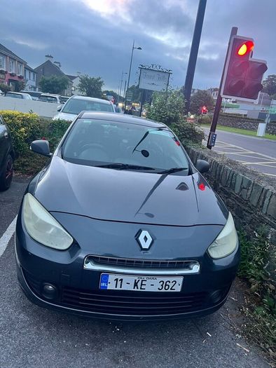 Renualt fluence 2011, 1.5 diesel with four new tyr