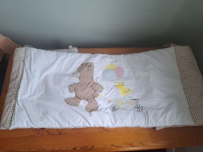 Cot bumpers