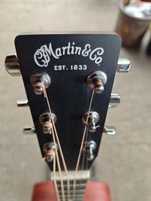 Martin 000 Junior acoustic guitar