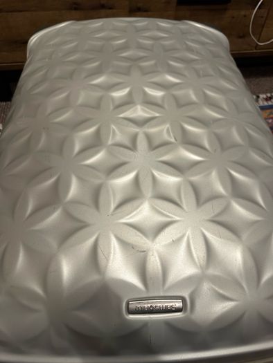 Samsonite luggage suitcase medium