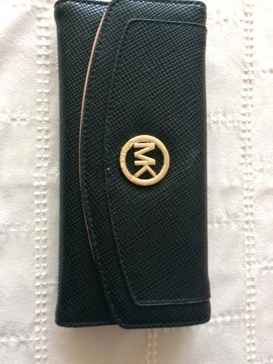 Michael Kors Long Wallet