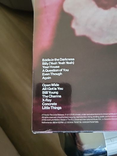 Inhaler open wide exclusive glow in the dark vinyl
