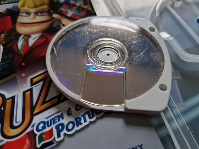 Buzz Quem E o genio Portugues ?  PSP PlayStation