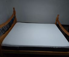 King size bed and Emma mattress