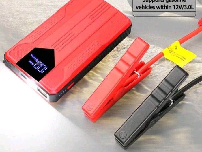 Jump Starter 12V 1000A Peak Current Car For Emergency Car Battery Jump Starter GOOD GIFT