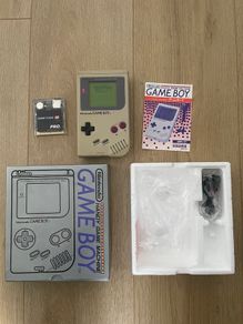 Nintendo Gameboy Classic DMG-001 Boxed with Earphones, Manual and Flash Card 4GB