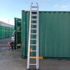 ladders Tusebesc 12 rung triple ladder