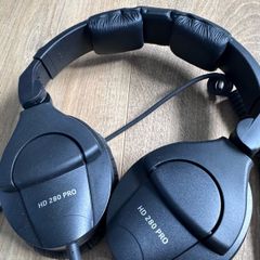 Sennheiser HD 280 Pro Professional Studio Headphones